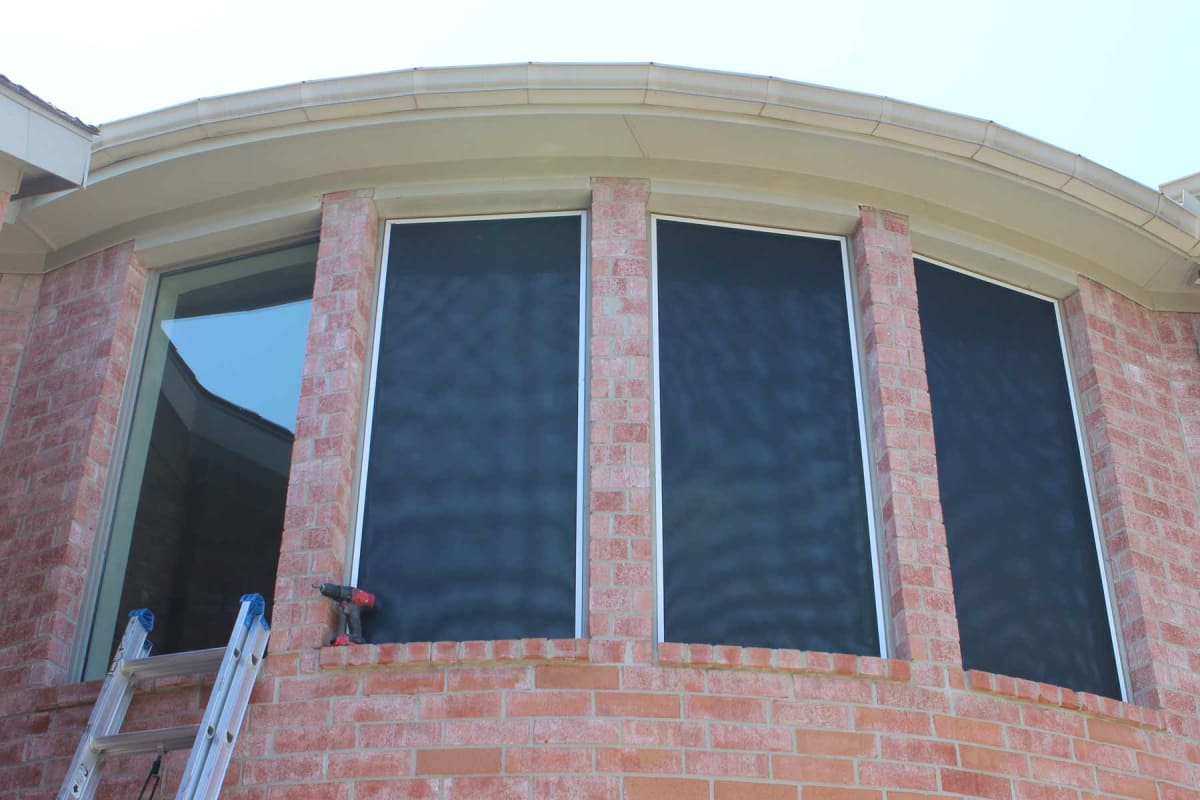 Sun Valley's Best Solar Screens for Phoenix and Chandler and Mesa AZ